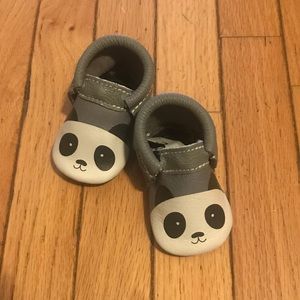 Freshly Picked NWOT gray panda moccasins